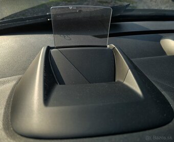 Peugeot 5008 2.0 HDi Allure 7.miest - 16