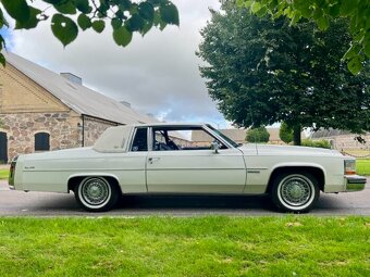 Cadillac Coupe DeVille d’Elegance (modelový rok 1983) - 16