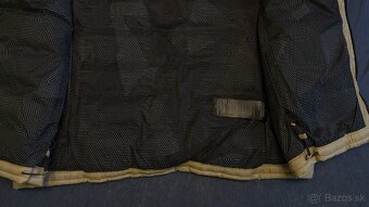 Predám pánsku vestu Under Armour - 16