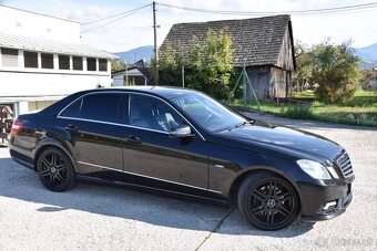Mercedes-Benz E trieda Sedan 350 CDI Blue Elegance 4matic - 16
