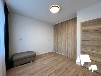3-izb moderný, kompletne zariadený byt s terasou a parkovací - 16
