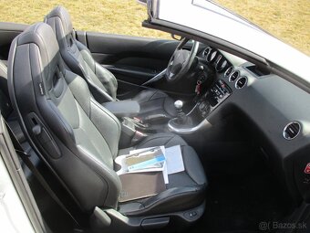 PEUGEOT 308 CC 1,616V THP 156k GT odp.DPH 2010 - 16