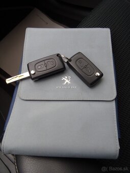 Peugeot 207 SW 1,6i 88kW Automat, Rezervováno - 16