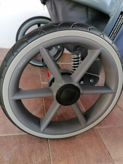 Kočiar Riko Marla - 16