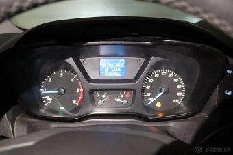 Ford Transit 9 miest 2015 - 16