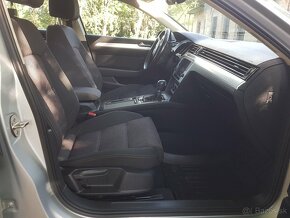 Predám v passat b8 kombi - 16