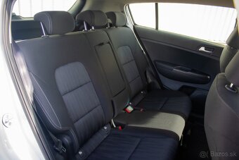 KIA SPORTAGE 1.6 CRDi M6 – 104 000 km – TOP STAV - 16