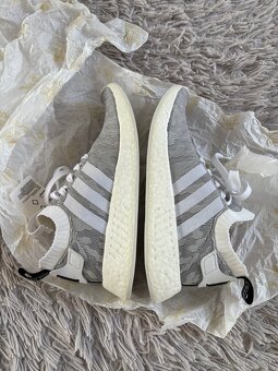 Adidas NMD R2 PKW tenisky - 16
