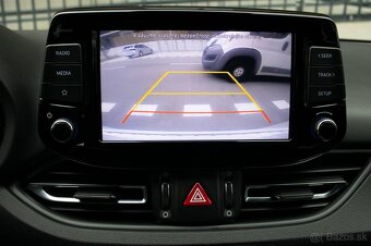 Hyundai i30 1.5 T-GDi mHEV iMT Play - 16