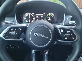 Predám elektro auto SUV Jaguar I-PACE EV400 - 16
