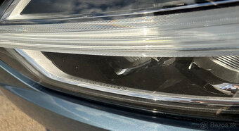 Volvo XC60 T8 Twin Engine eAWD A/T 223kW 303hp 8A FULL LED - 16