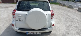 Predám Toyota Rav4, r.v. 12/2011 - 16