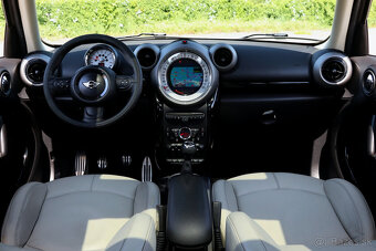 MINI Countryman S 185koní HighTrim Pack Panorama - 16