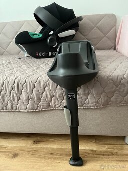 Autosedačka +základňa Cybex Aton B2 - 16