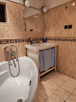 Predaj domu v obci Hronec. - 16