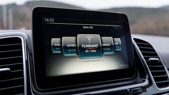 Mercedes-Benz GLE SUV 350d 4matic A/T - 16