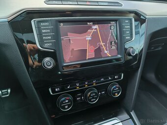 VW Passat Variant 2.0TDI 110KW 2016 Highline - 16