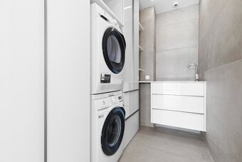 Exkluzívny byt s výhľadom na Bratislavský hrad - 16