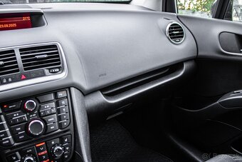 Opel Meriva 1.6 CDTI 136k S/S Cosmo - 16