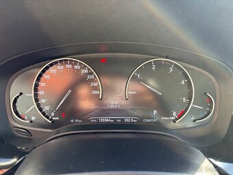 BMW Rad 5 Touring 520d xDrive A/T - 16