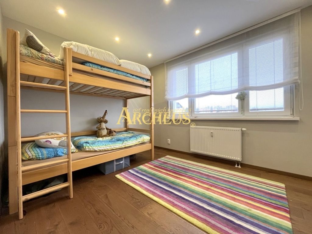 NÁJOM - 3 IZBOVÝ BYT S LOGGIOU, JIRÁSKOVA, BARDEJOV - 17