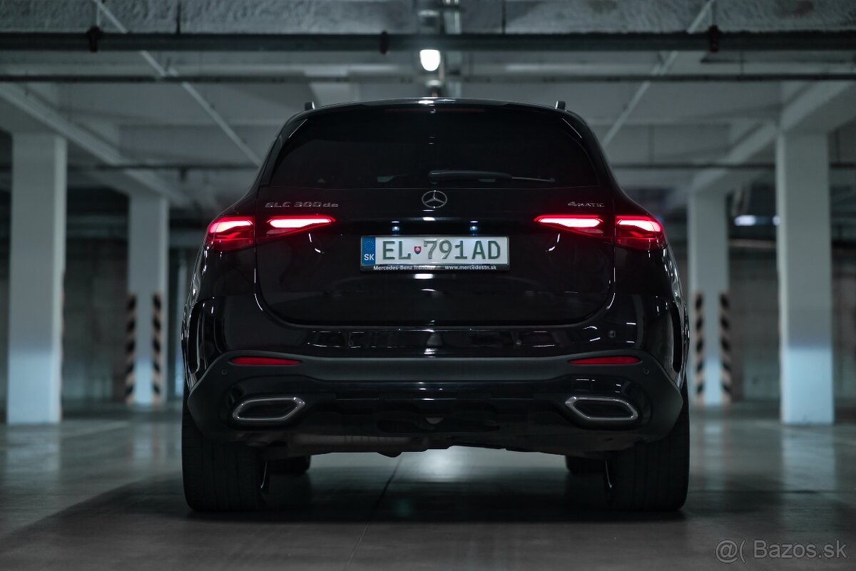 Mercedes-Benz GLC 300de AMG package 4MATIC ,DPH odpocet - 17