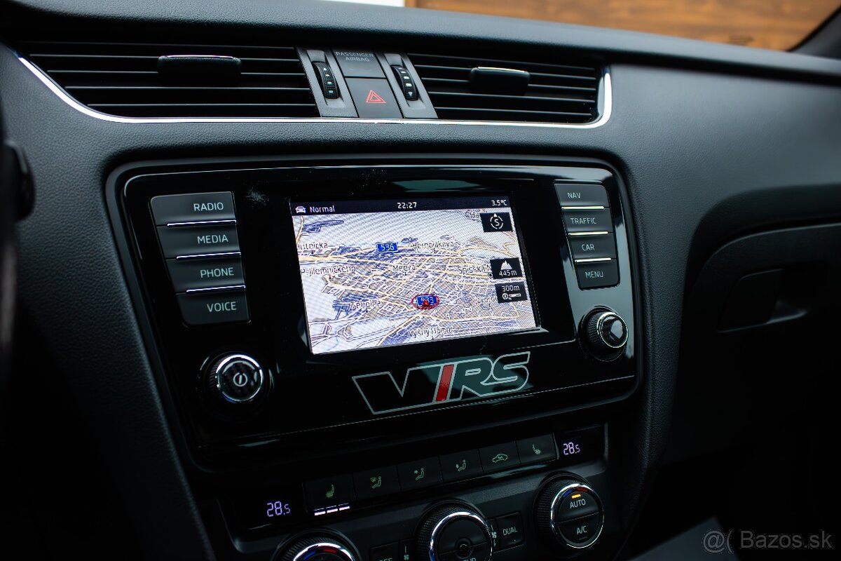 Škoda Octavia Combi RS 2015 2.0 TDI 135kW DSG - 17