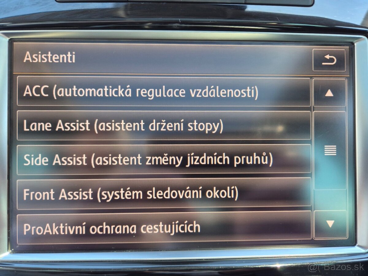 predám vw Touareg - 17