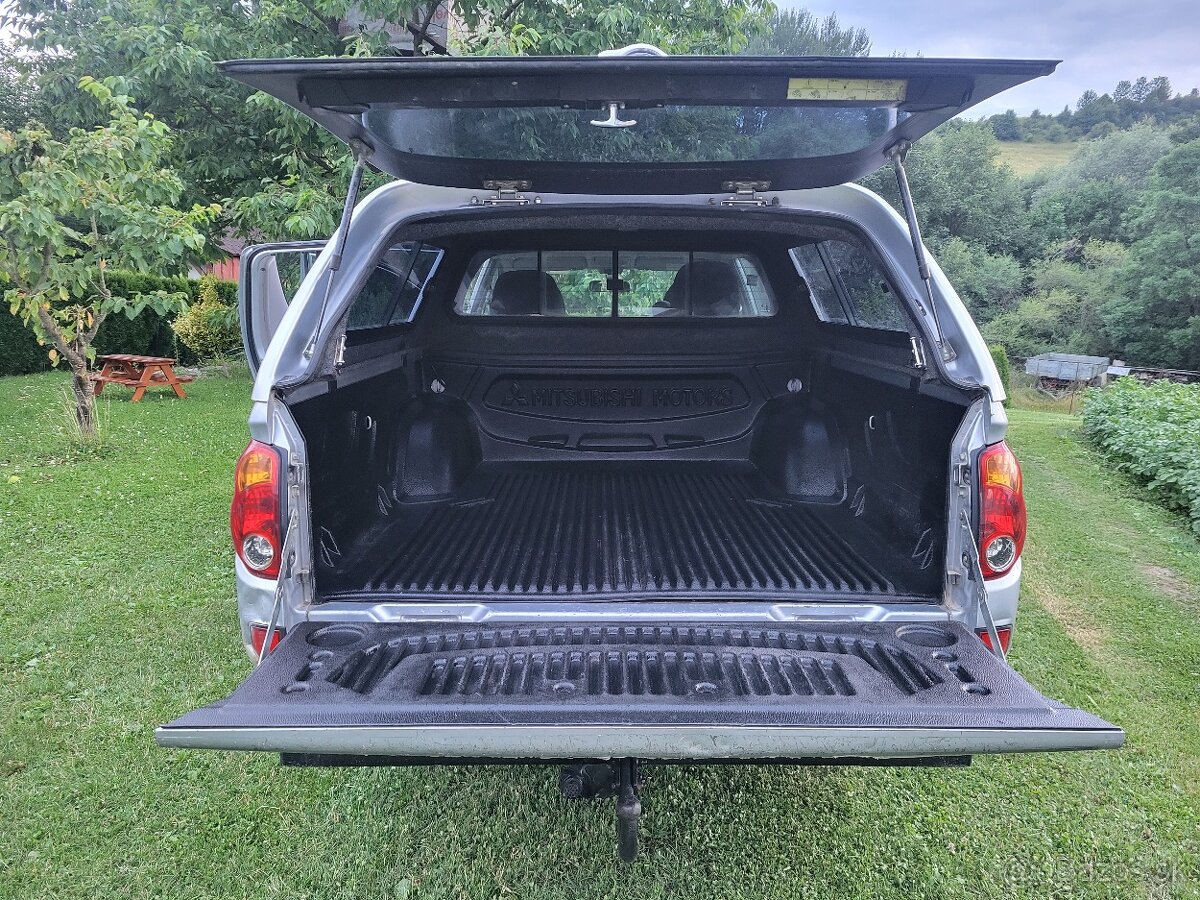 Mitsubishi L200 - 17