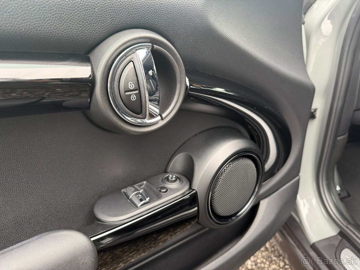 Mini Cooper SE BEV - 17