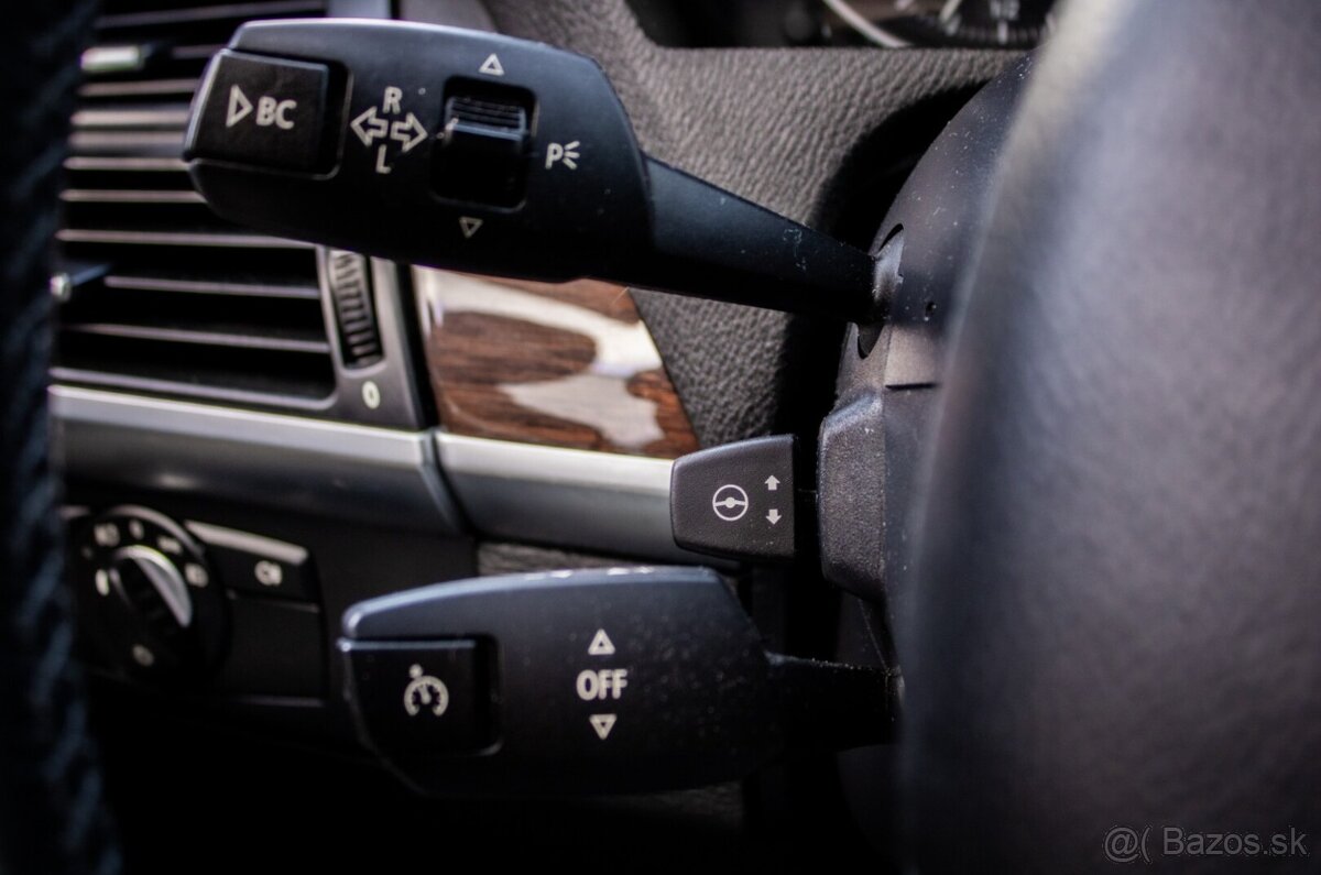 BMW X5 e70 30d Xdrive 2012 - SK auto - 2.majiteľ - NEBÚRANÉ - 17