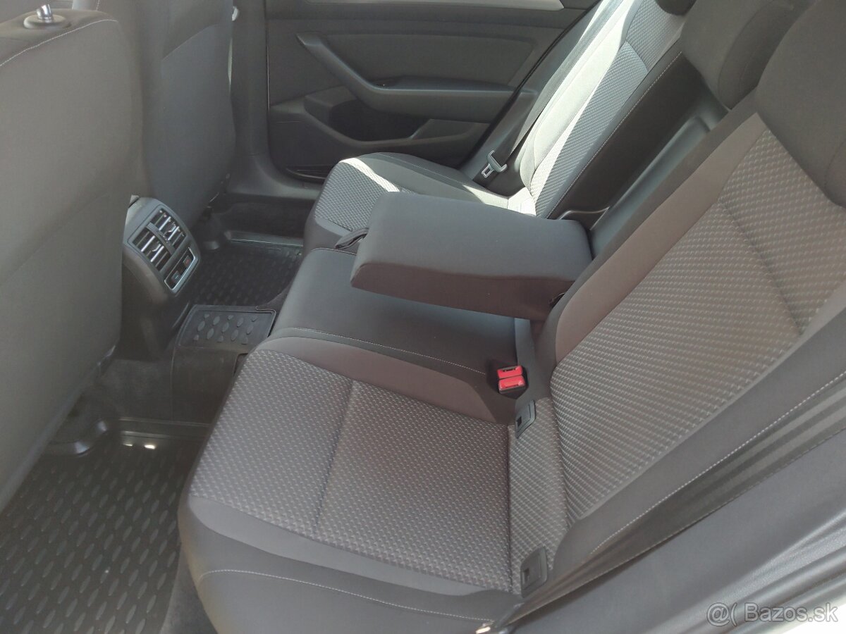 Passat 2.0 TDI B8 Po Servise - 17