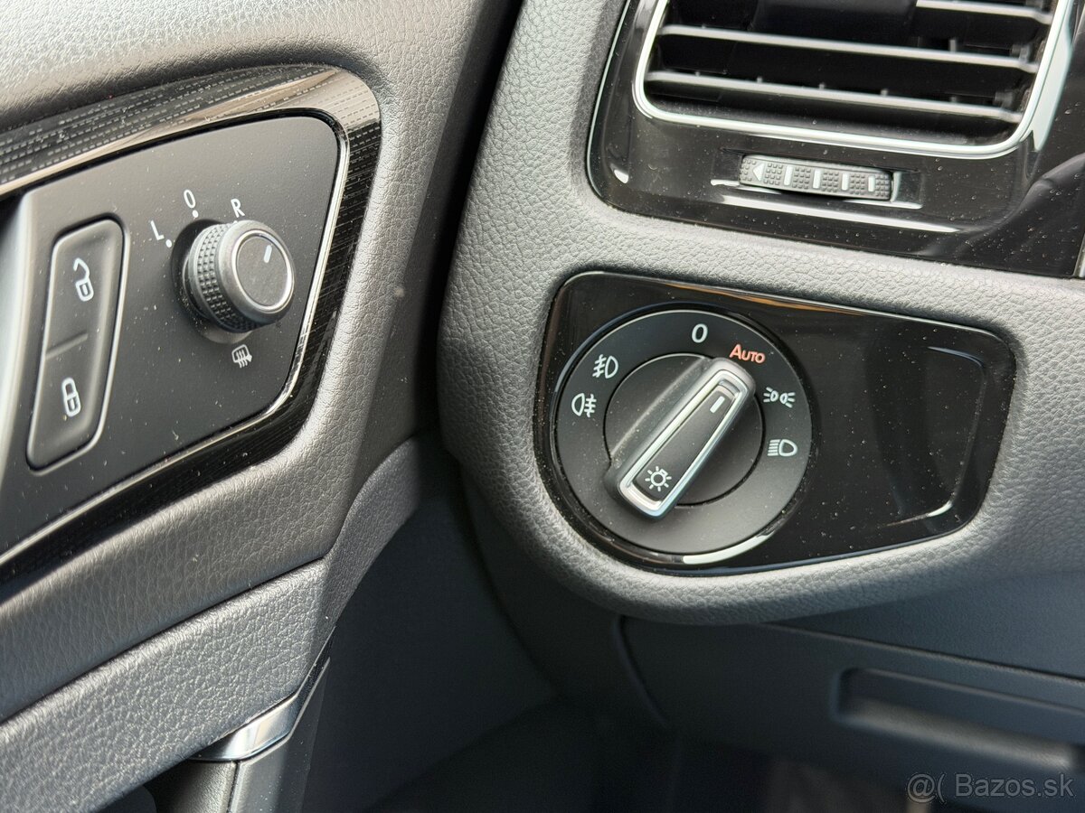 Volkswagen golf 7.5 variant 2.0 TDI - 17