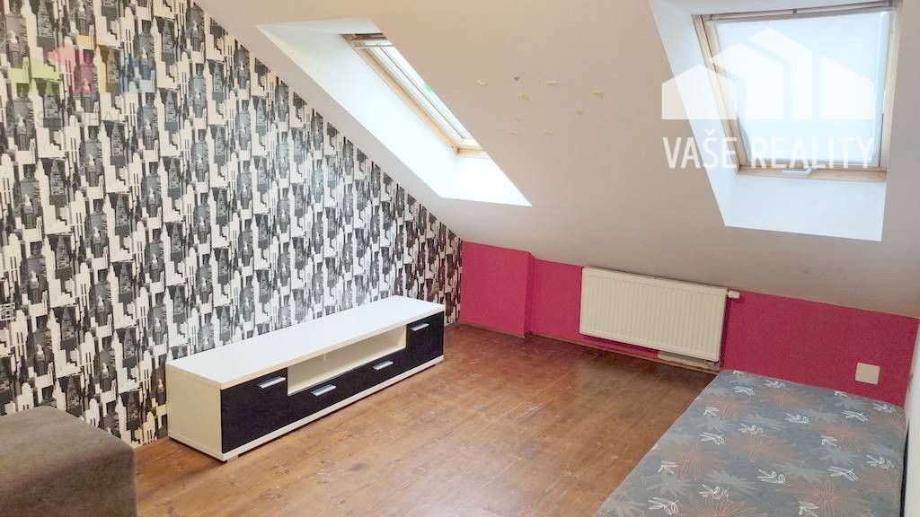 NOVÁ CENA 5 izbový rodinný dom s garážou, Moravany nad Vá - 17