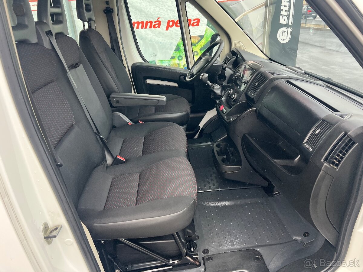 Volkswagen crafter 2.0 tdi. Po servise - 17