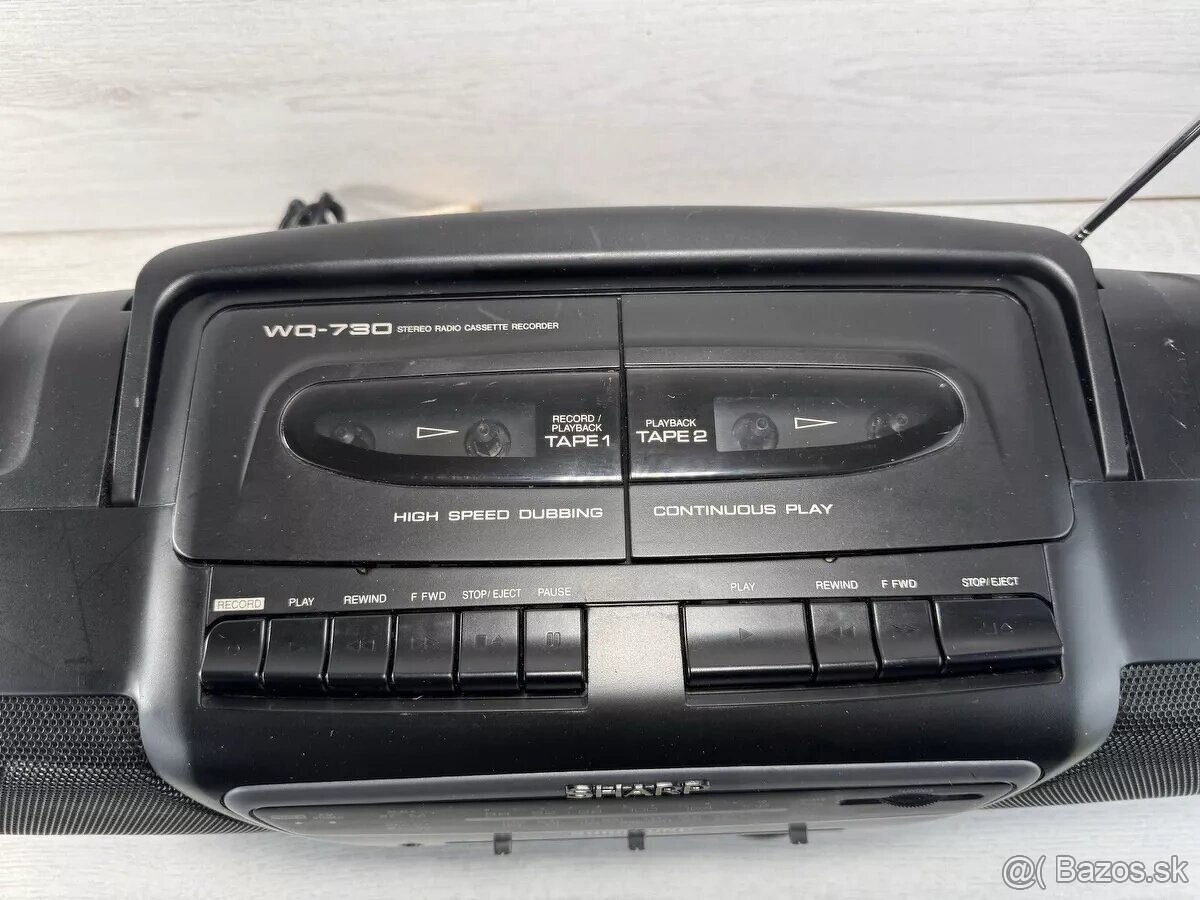 X- BASS dvojkazetový Rádiomagnetofón SHARP SURROUND - 17