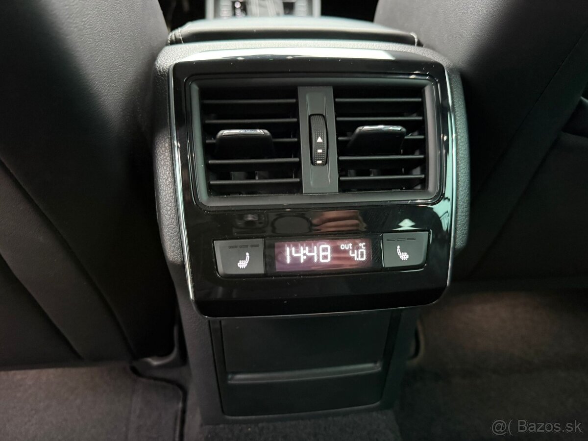 Škoda Superb Combi Sportline 2,0TDI 4x4 - 17
