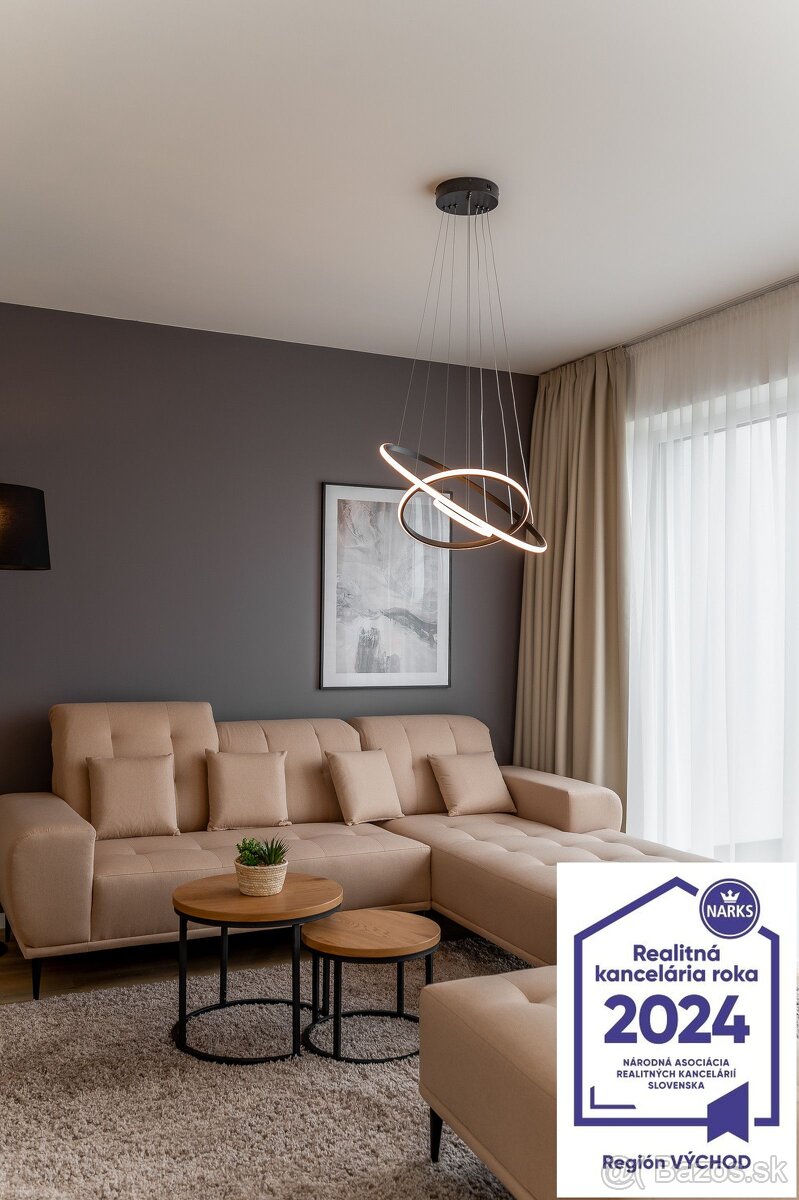 Dvojpodlažný rodinný dom - Rezidencia pri kaštieli v obci So - 17