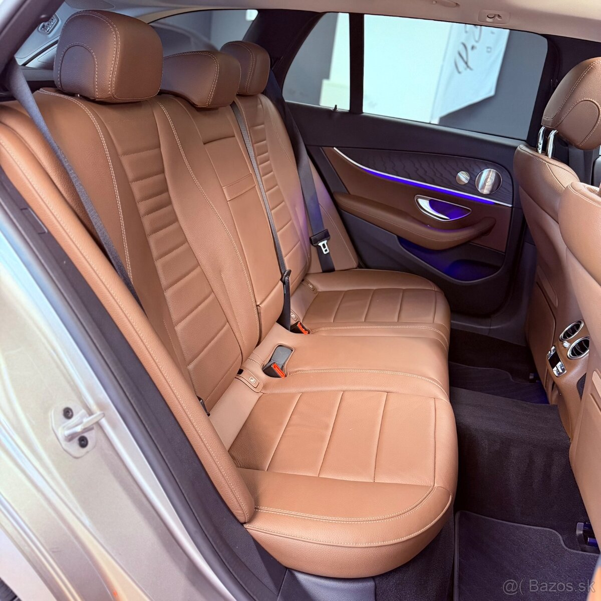 Mercedes-Benz E 400 d T 4Matic AMG Line - 17