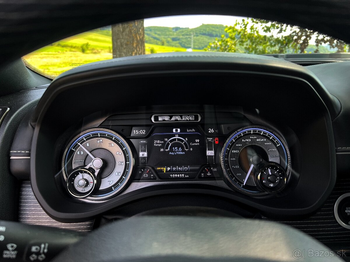 Dodge RAM 1500 5.7 HEMI Limited Black edition,Odpočet DPH - 17