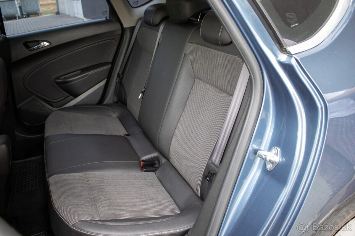 Opel Astra 1.6 Cosmo / 85kW / M5 / 2014 - 17