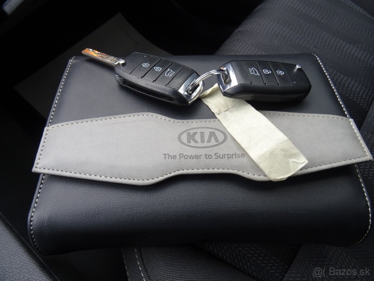 Kia Sportage 1.7 CRDi 85kW 1x maj.4x letní pneu,pěkná výbava - 17