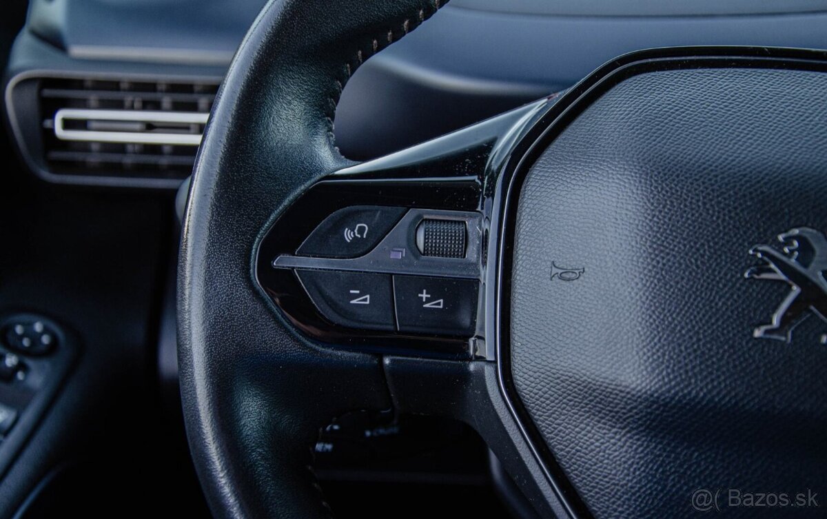 Peugeot Rifter 1.5 BlueHDi 130k Allure - 17