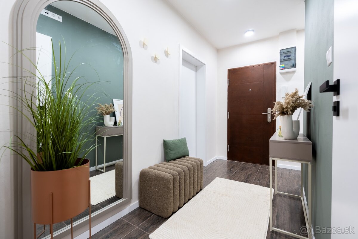 Na predaj 3 izbový byt po rekonštrukcii- Mateja Bela TN - 17