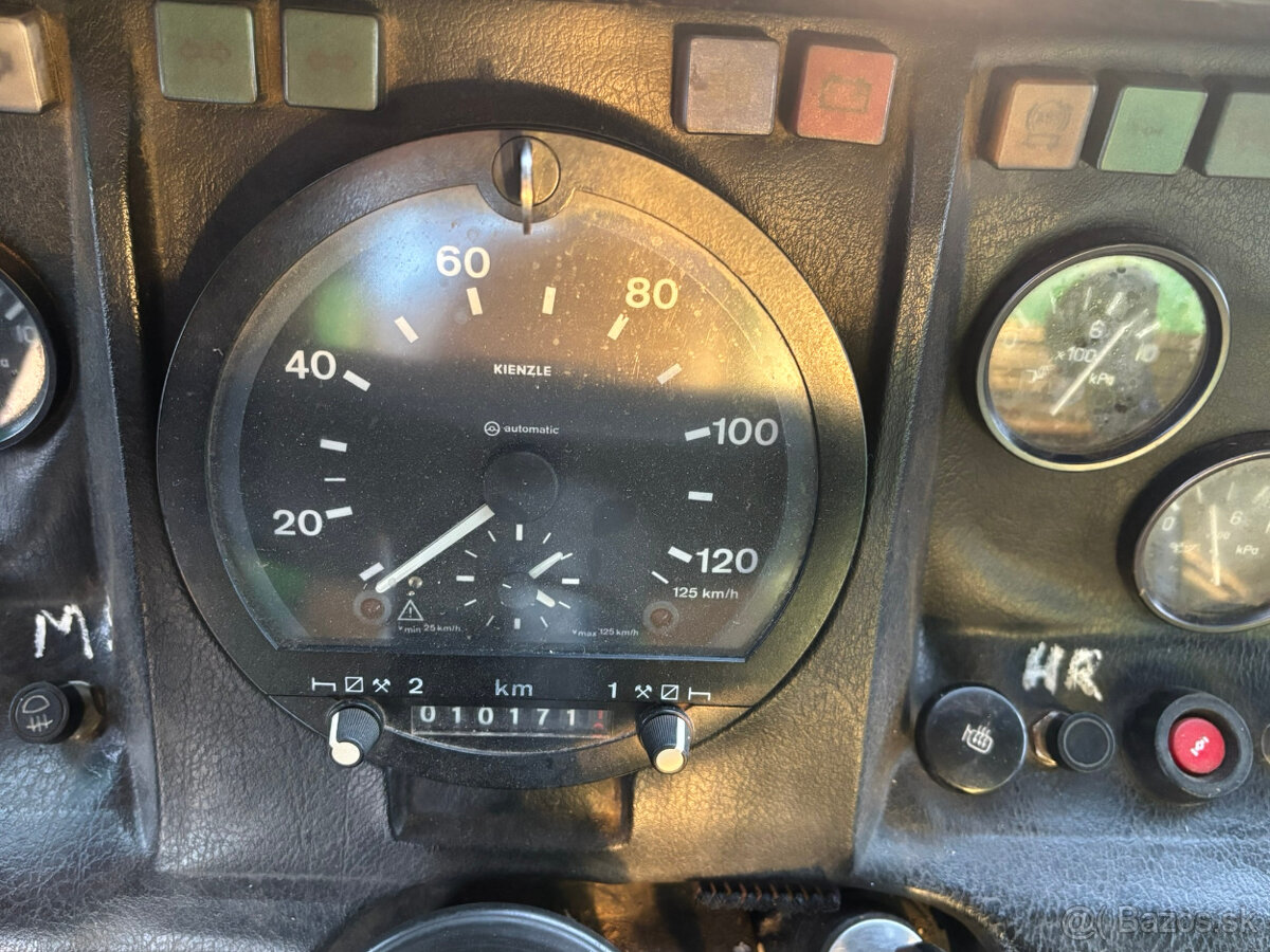 Prodám nákladní automobil TATRA T815 6X6.2 s hydraulickou r. - 17