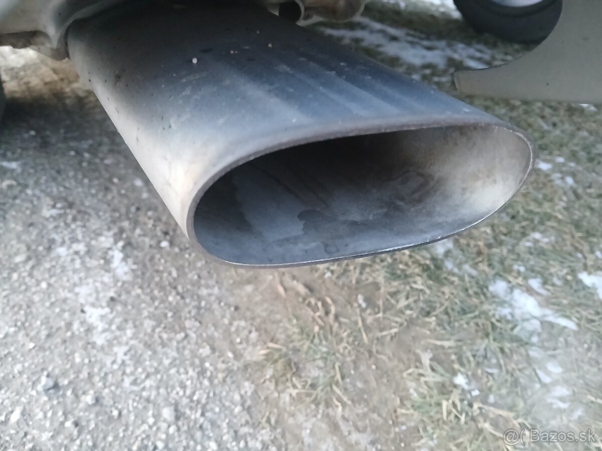 BMW Rad3 e90 FACELIFT 2010 - 17