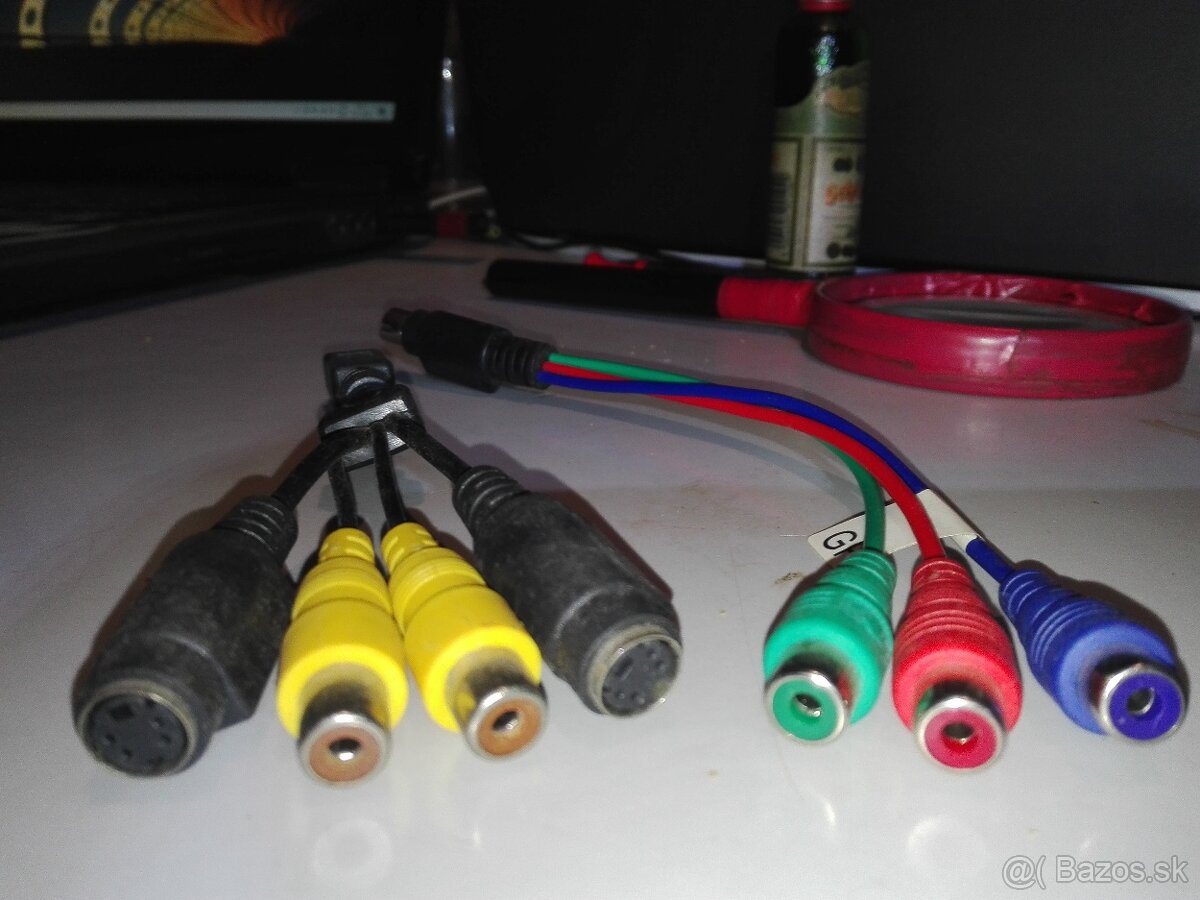 Nabíjačky, Adaptery, Káble VGA,LAN atd. - 17
