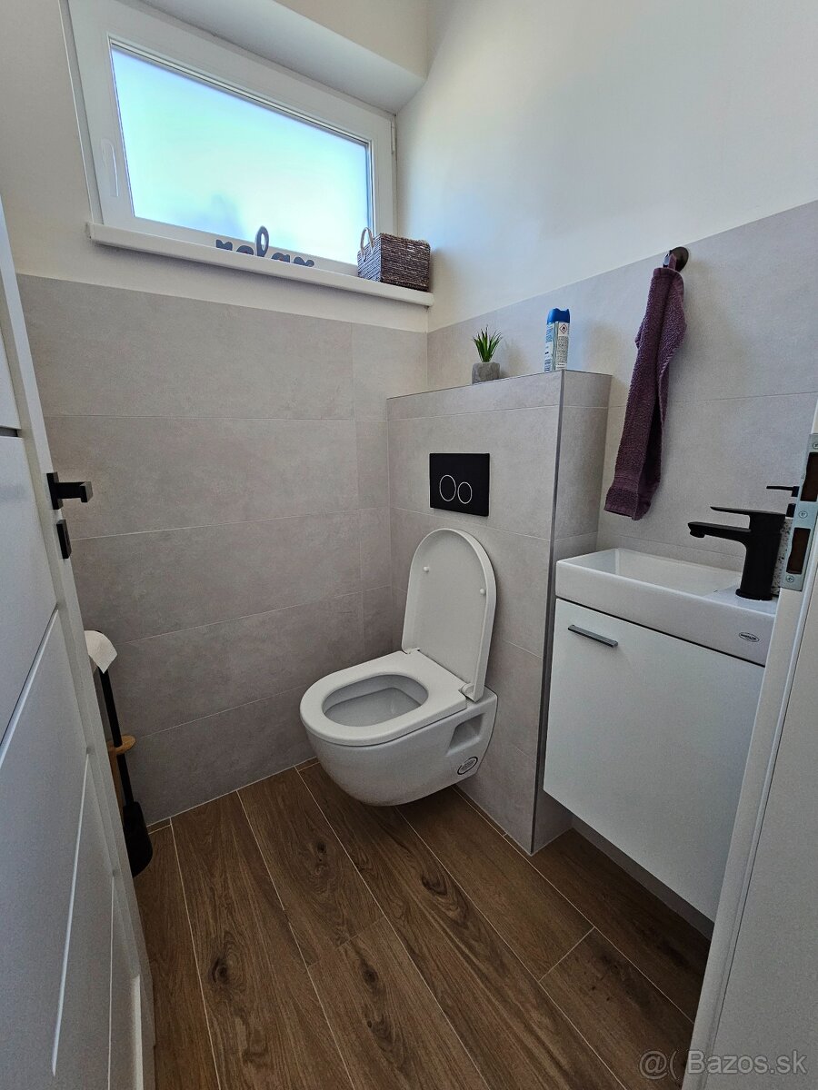 MODERNÝ 4-IZBOVÝ DOM S TEPELNÝM ČERPADLOM - 17