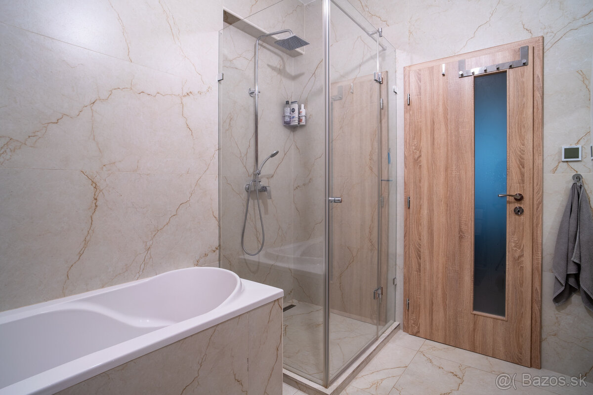 Na predaj 4-izbový rodinný dom v Galante - 17