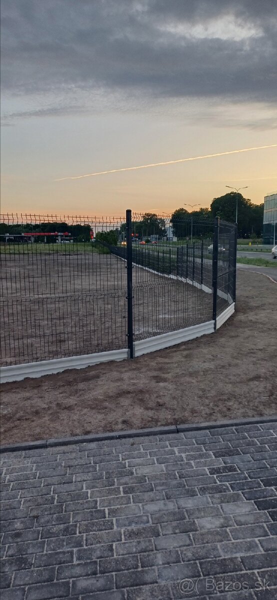 🔨 Ploty a oplotenie – montáž - 17